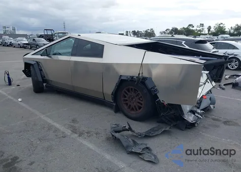 2024 Tesla Cybertruck All-Wheel Drive from USA, damaged, VIN 7G2CEHED0RA028785